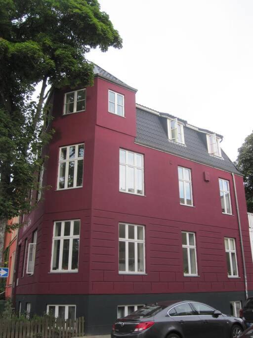 Sunny Apartment At Rostock - Pink Esterno foto